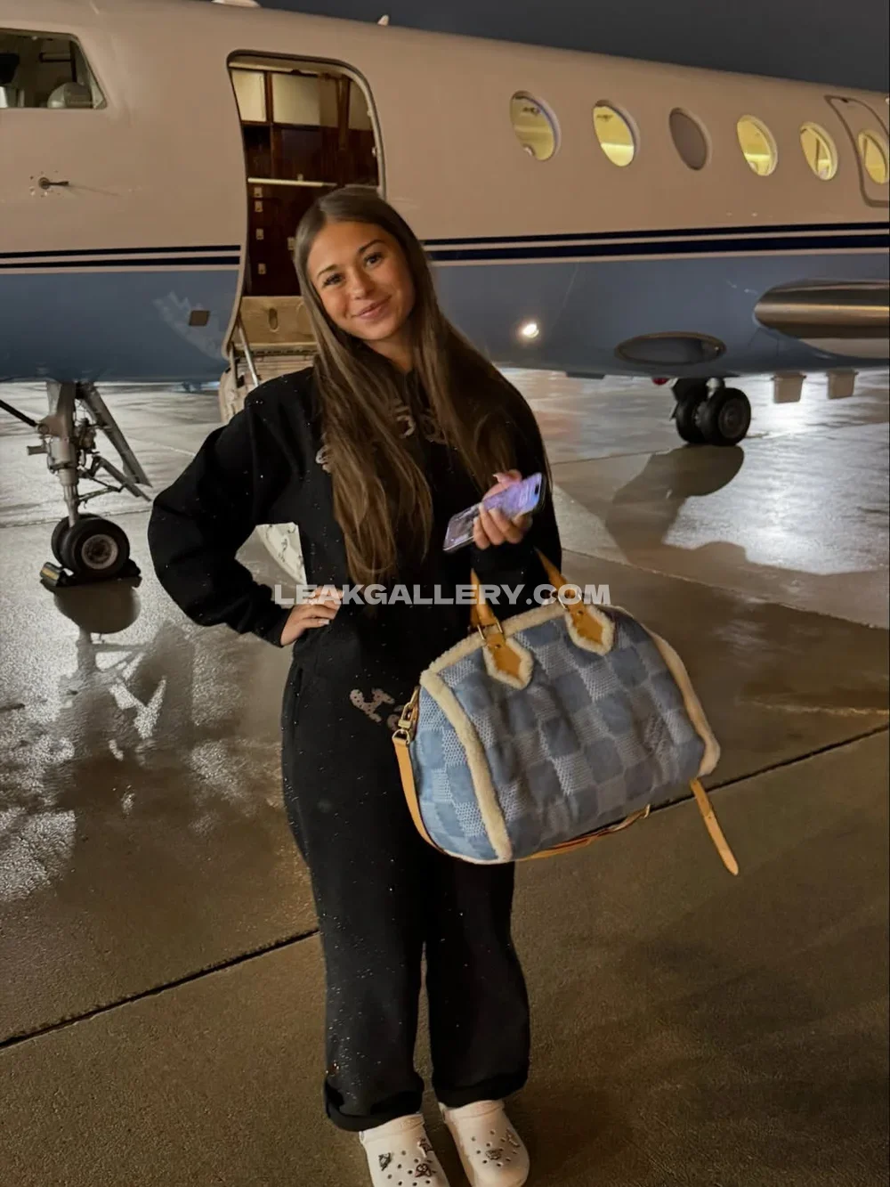 Sophie Rain Casual Airport Outfit OnlyFans Photo Leaked