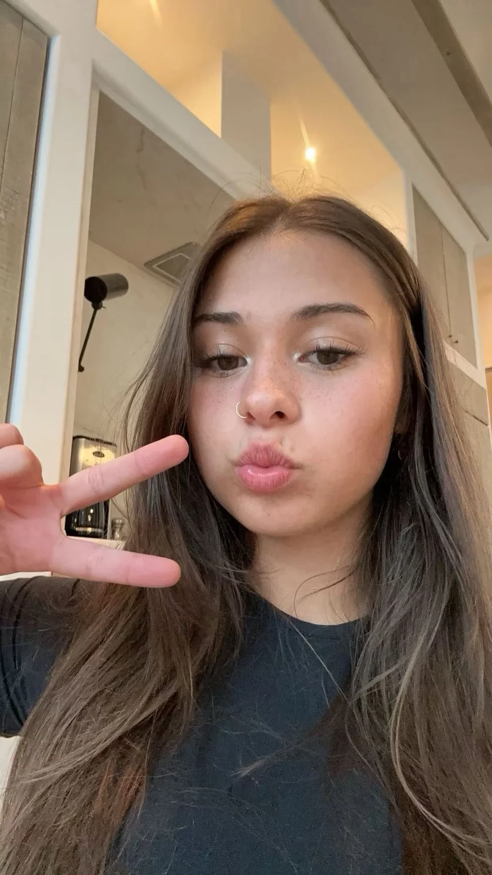 Sophie Rain Peace Sign Selfie Pout OnlyFans Photo Leaked