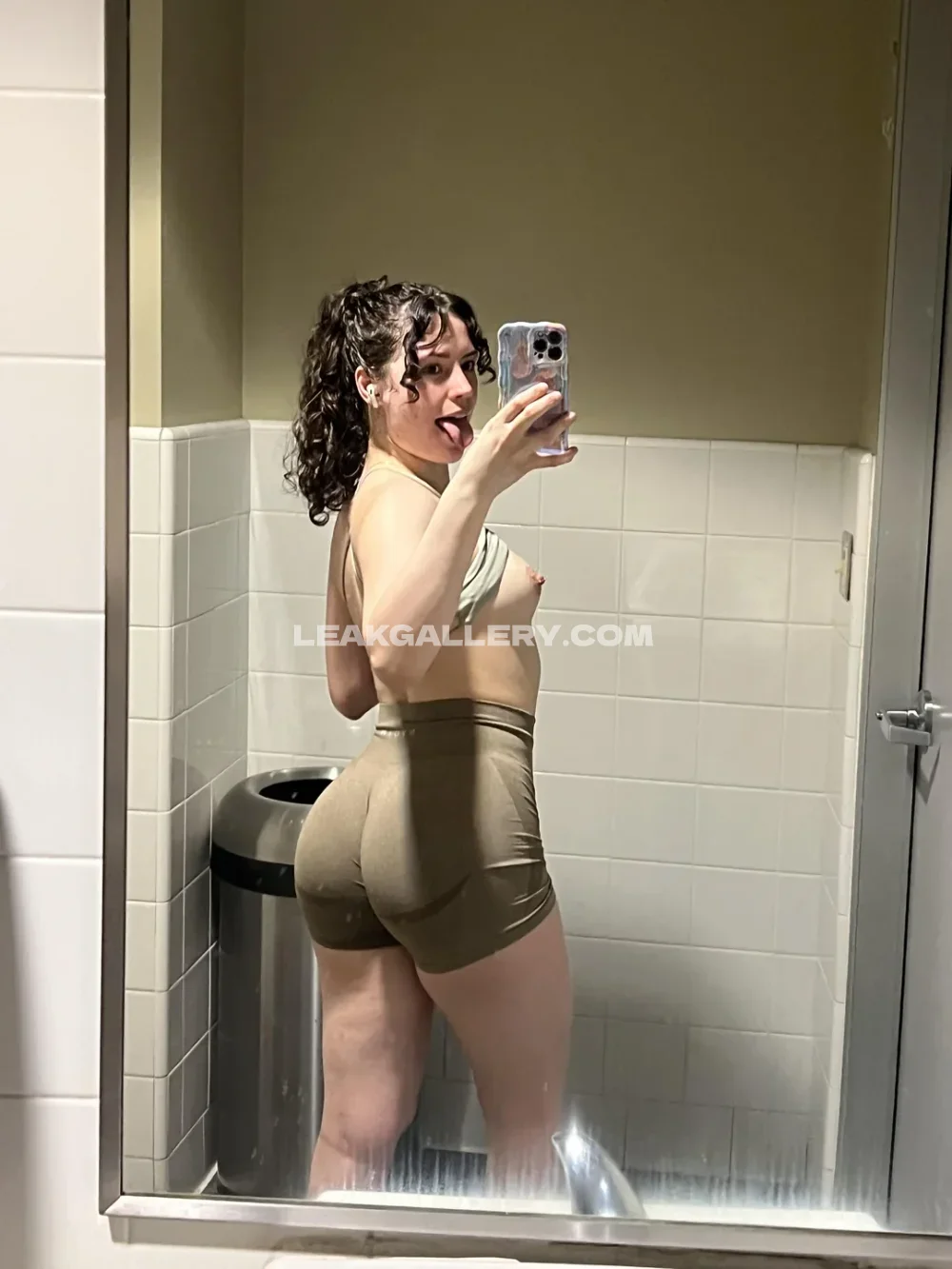 Stellaviolet Exclusive Leaked Nude OnlyFans #13540068