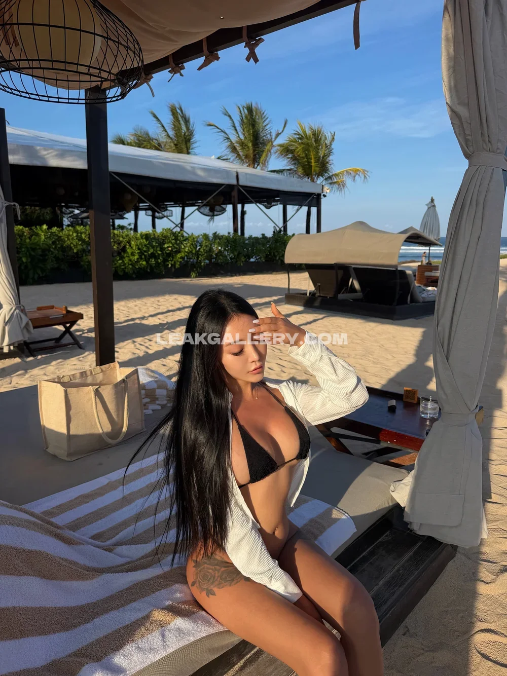 Stephchoi Beach Bikini Pose OnlyFans Photo Leaked
