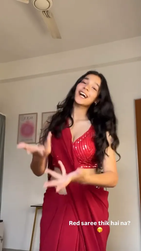 Subhasly Red Saree Side Slit OnlyFans Video Leaked