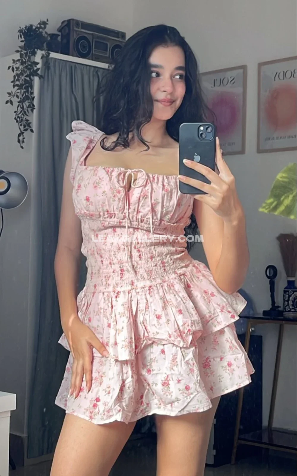 Subhasly Floral Dress Mirror Selfie OnlyFans Photo Leaked