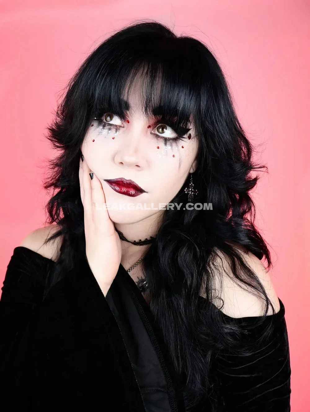 Swaggycucumber Gothic Makeup Pose OnlyFans Photo Leaked