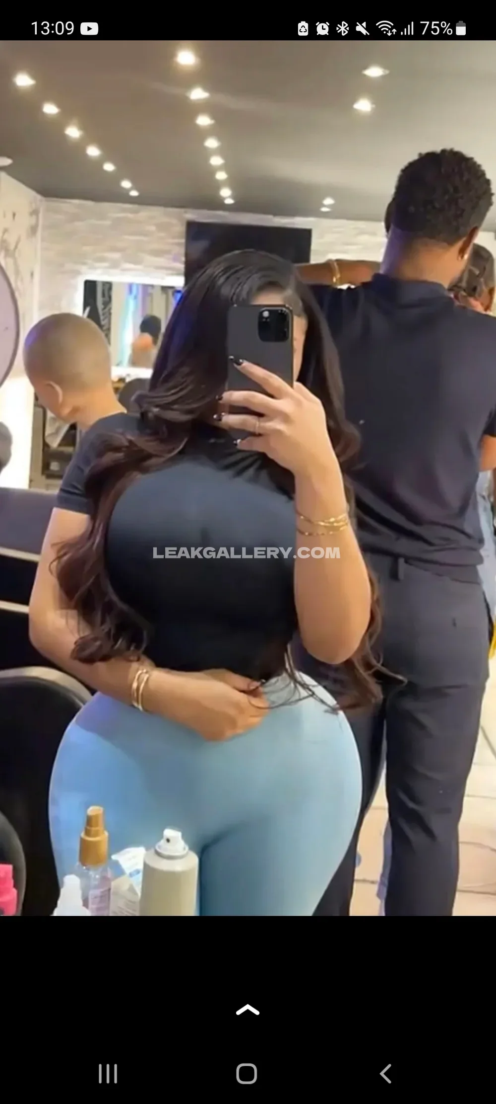 Tootatis Tight Leggings Mirror Selfie OnlyFans Photo Leaked