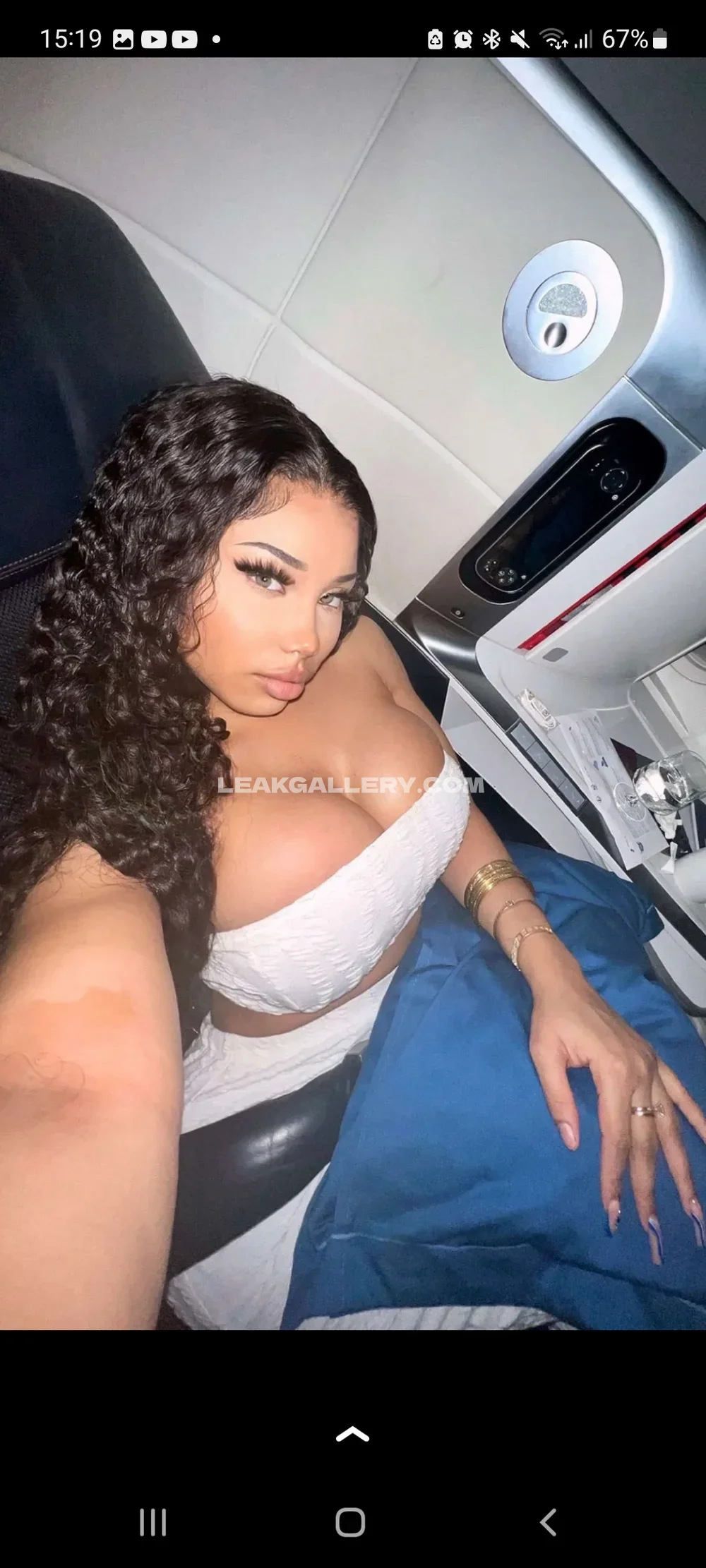 Tootatis White Topless Selfie OnlyFans Photo Leaked
