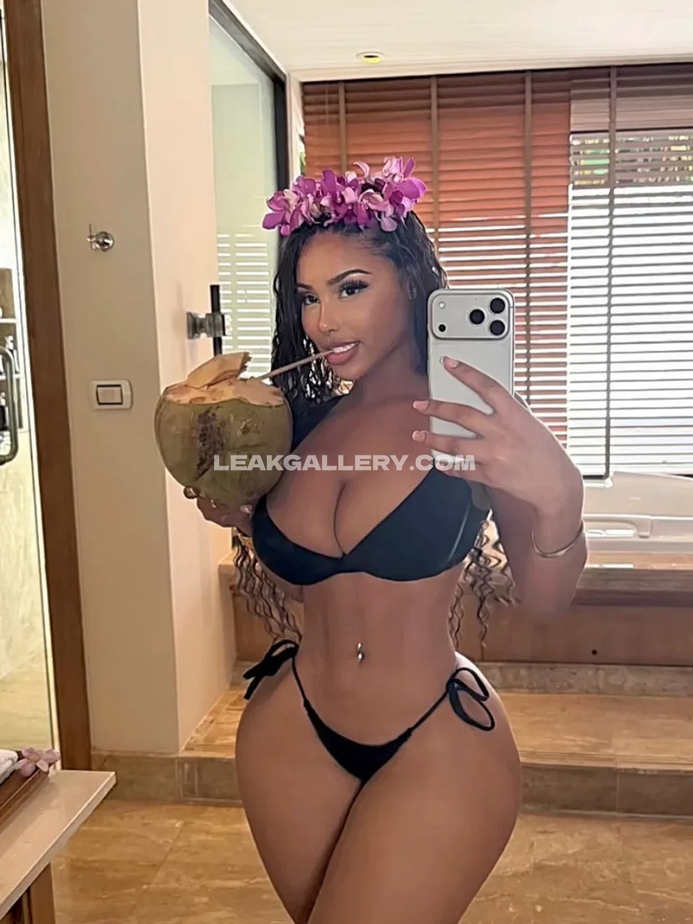 Tootatis Bikini Coconut Sip OnlyFans Photo Leaked