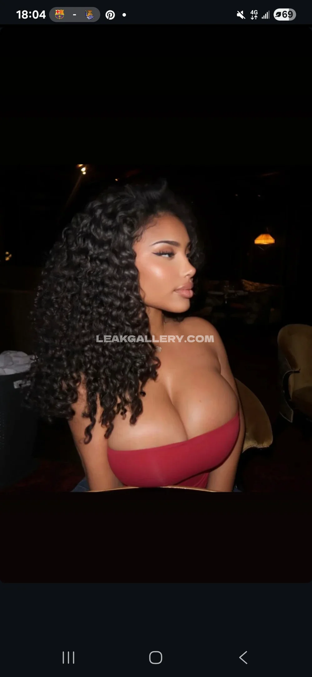 Tootatis Red Topless Side Profile OnlyFans Photo Leaked