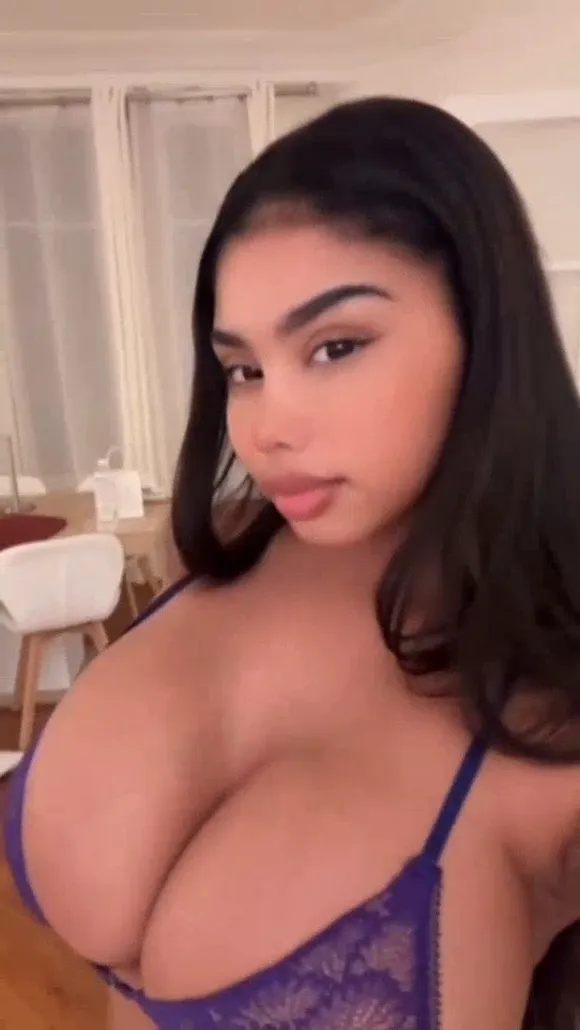Tootatis Purple Lace Bra Tease OnlyFans Video Leaked