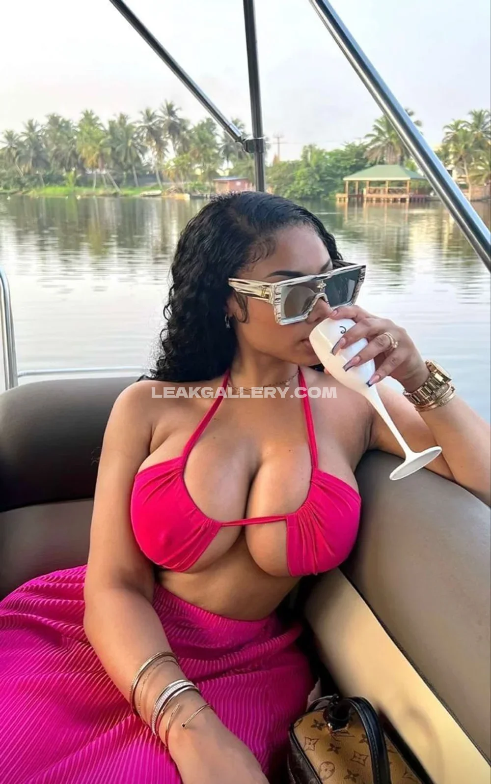 Tootatis Pink Bikini Boat Sip OnlyFans Photo Leaked
