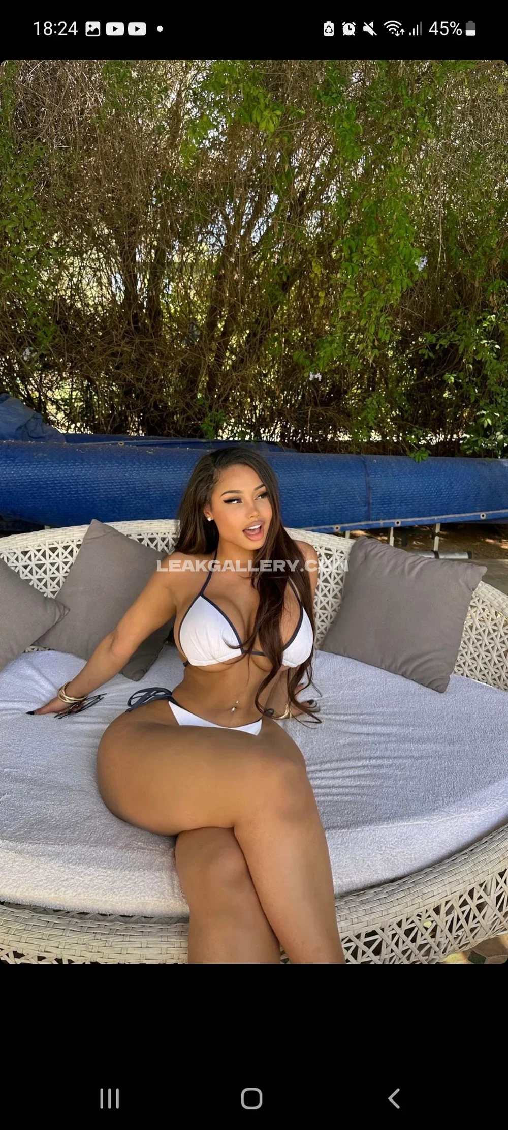 Tootatis Bikini Ass Display OnlyFans Photo Leaked
