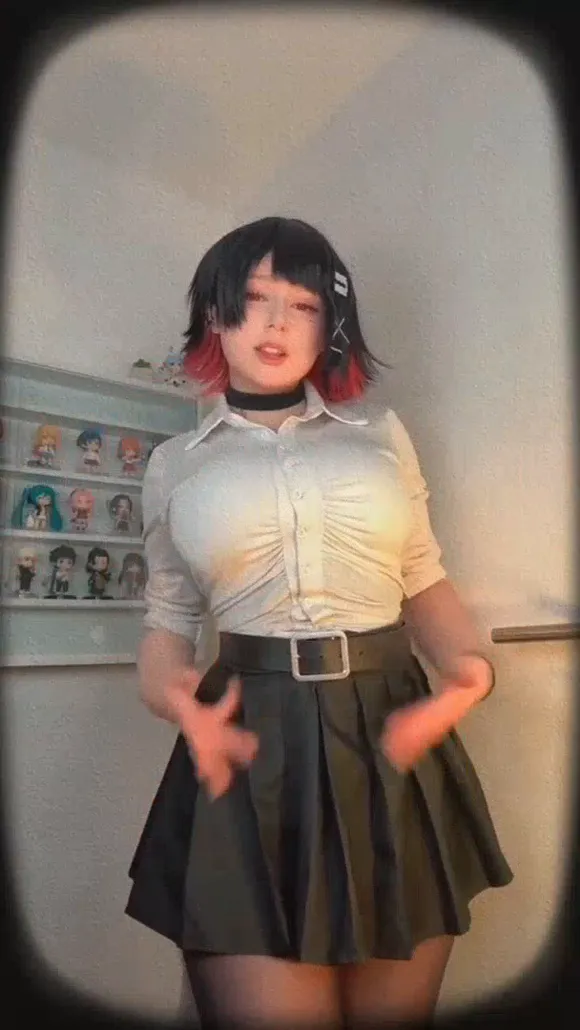 Upminaa Schoolgirl Outfit Tease OnlyFans Video Leaked