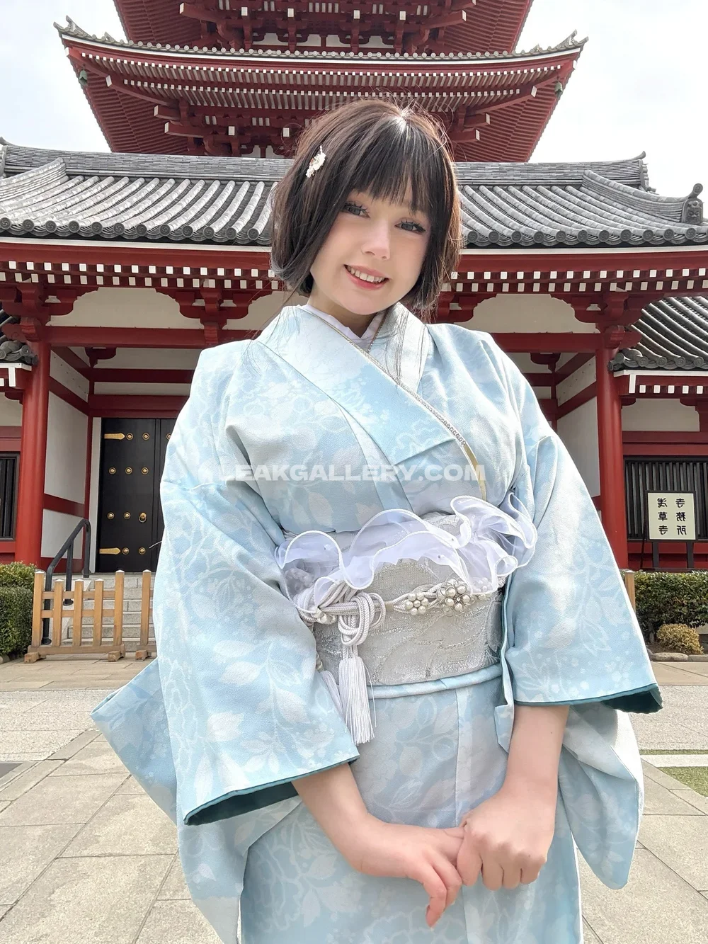 Upminaa Kimono Outfit Pose OnlyFans Photo Leaked