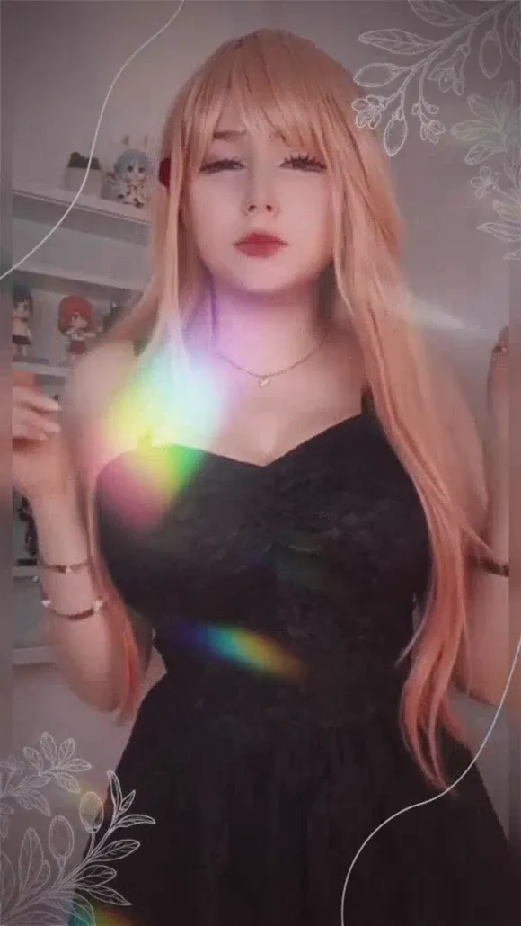 Upminaa Black Dress Pose OnlyFans Video Leaked