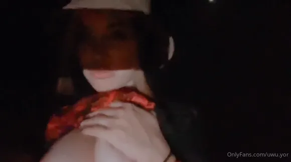 Uwu.yor Naked Chest Tease OnlyFans Video Leaked