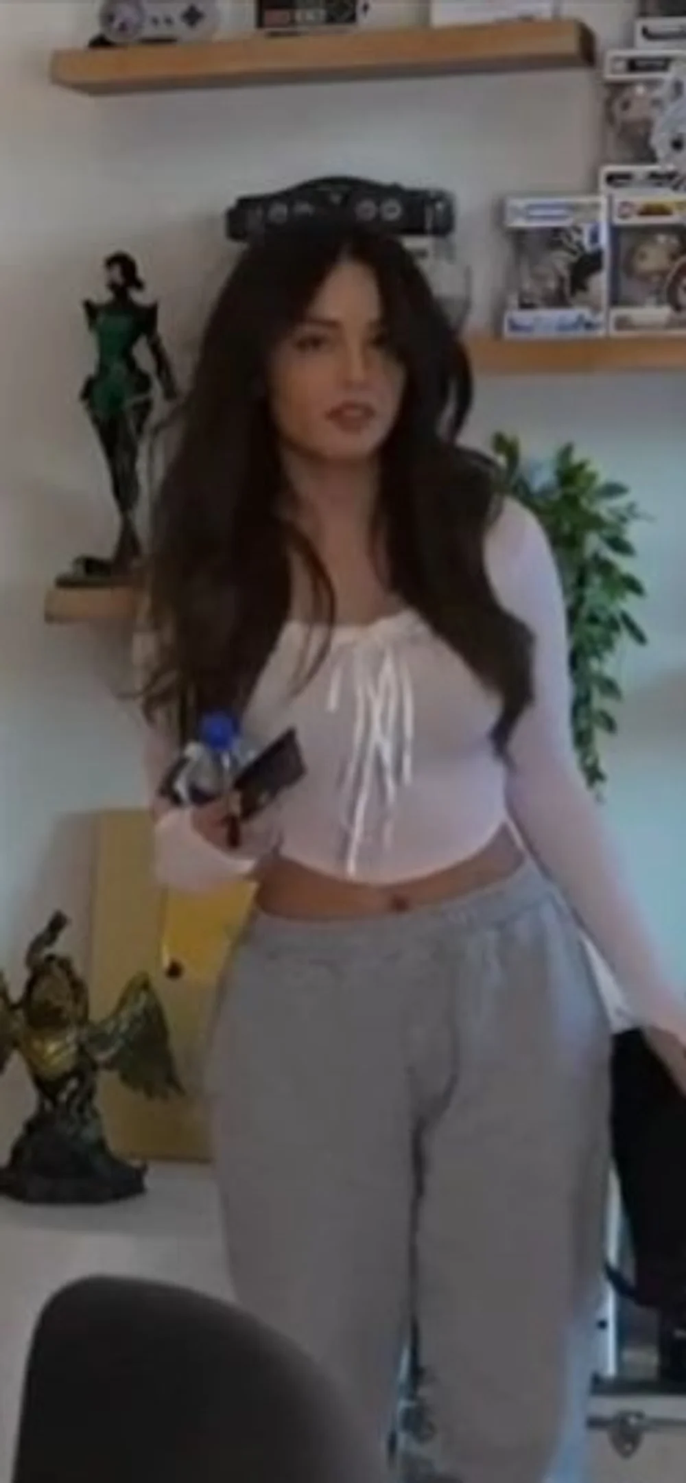 Valkyrae Casual Crop Top Pose OnlyFans Photo Leaked