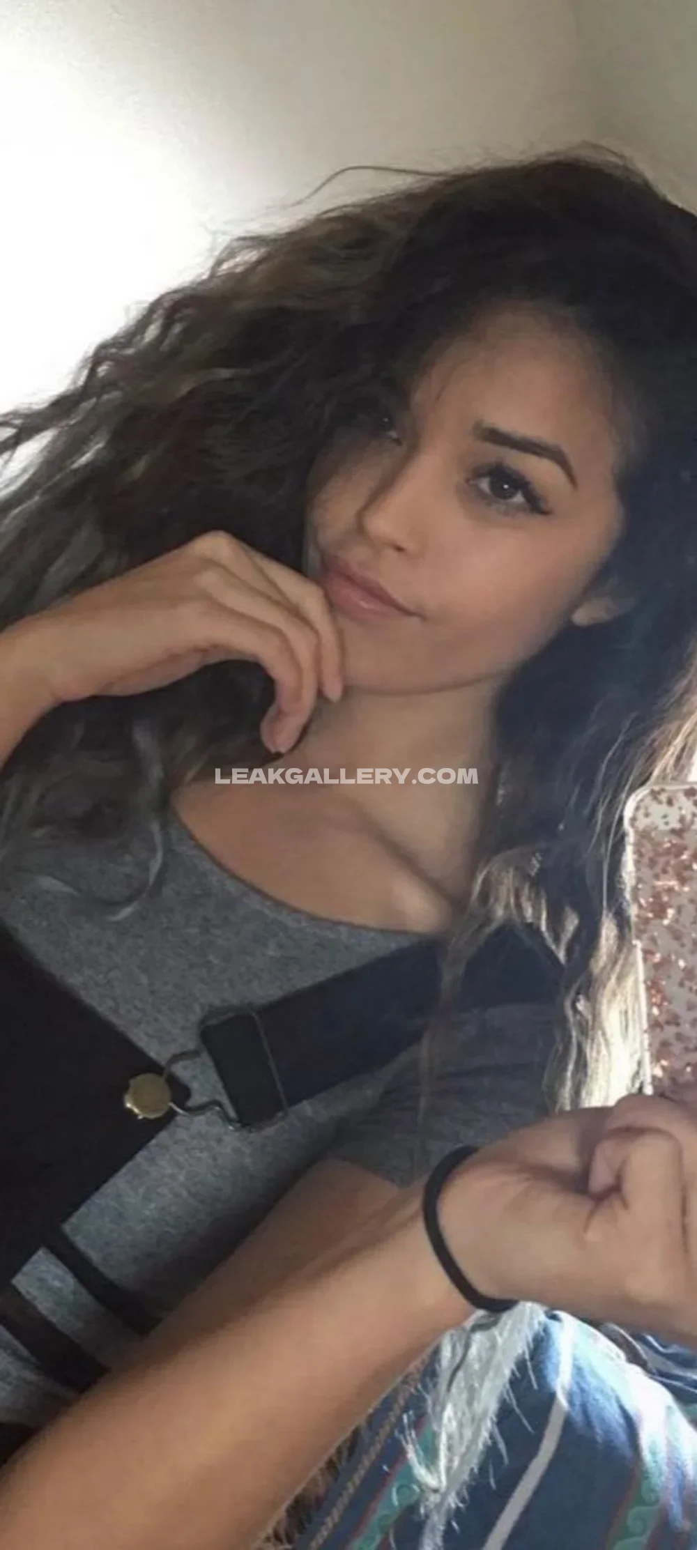 Valkyrae Grey Top Selfie Pose OnlyFans Photo Leaked