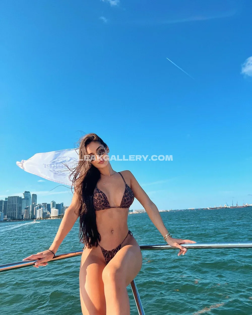 Vanessachristinex Leopard Bikini Pose OnlyFans Photo Leaked