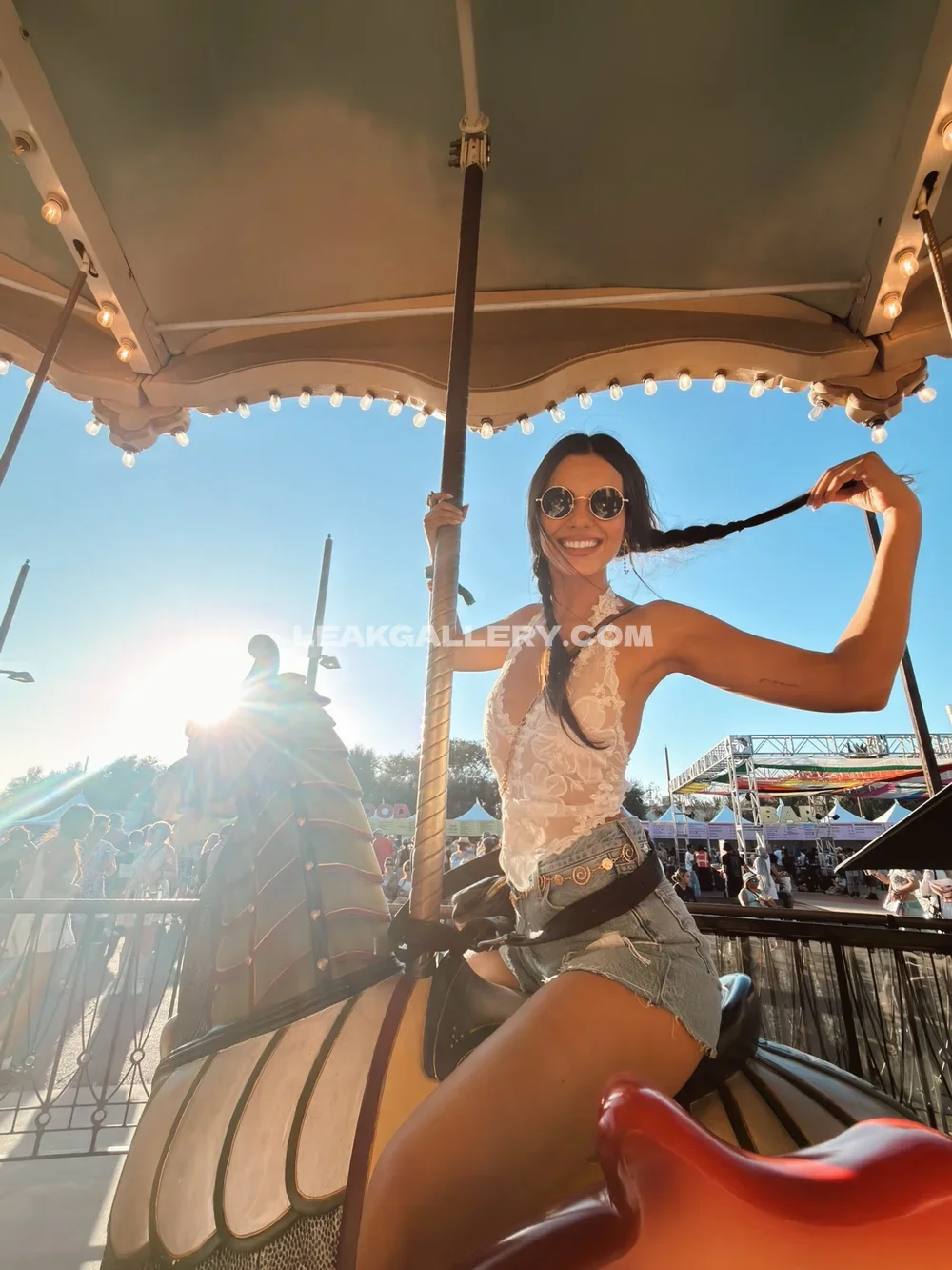 Victoriajustice Carousel Ride Smile OnlyFans Photo Leaked