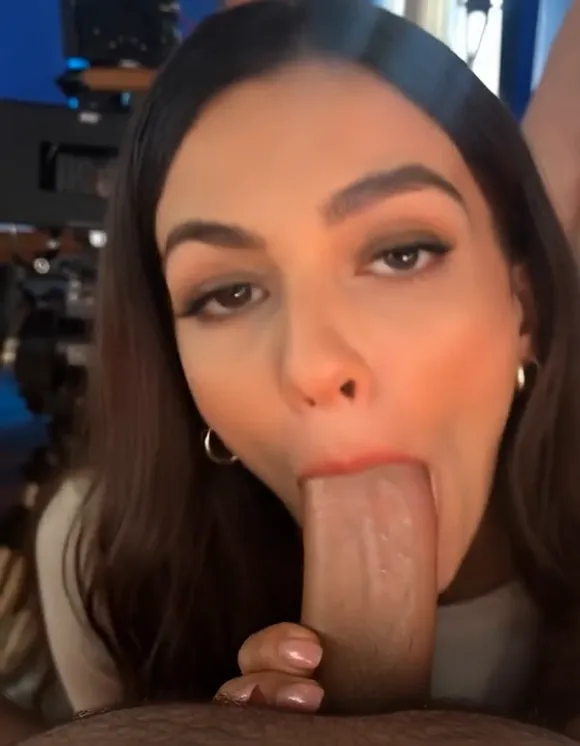 Victoriajustice Tongue Out Tease OnlyFans Video Leaked