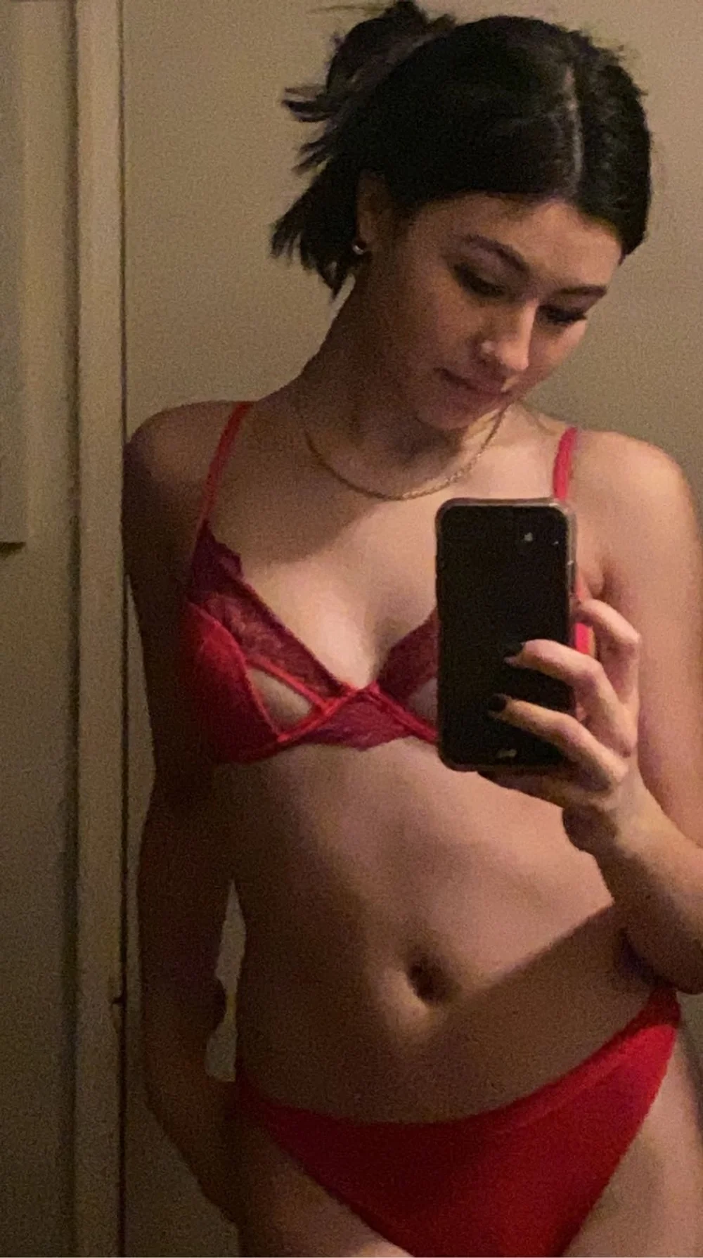 Violetsw0rld Red Lingerie Mirror Selfie OnlyFans Photo Leaked