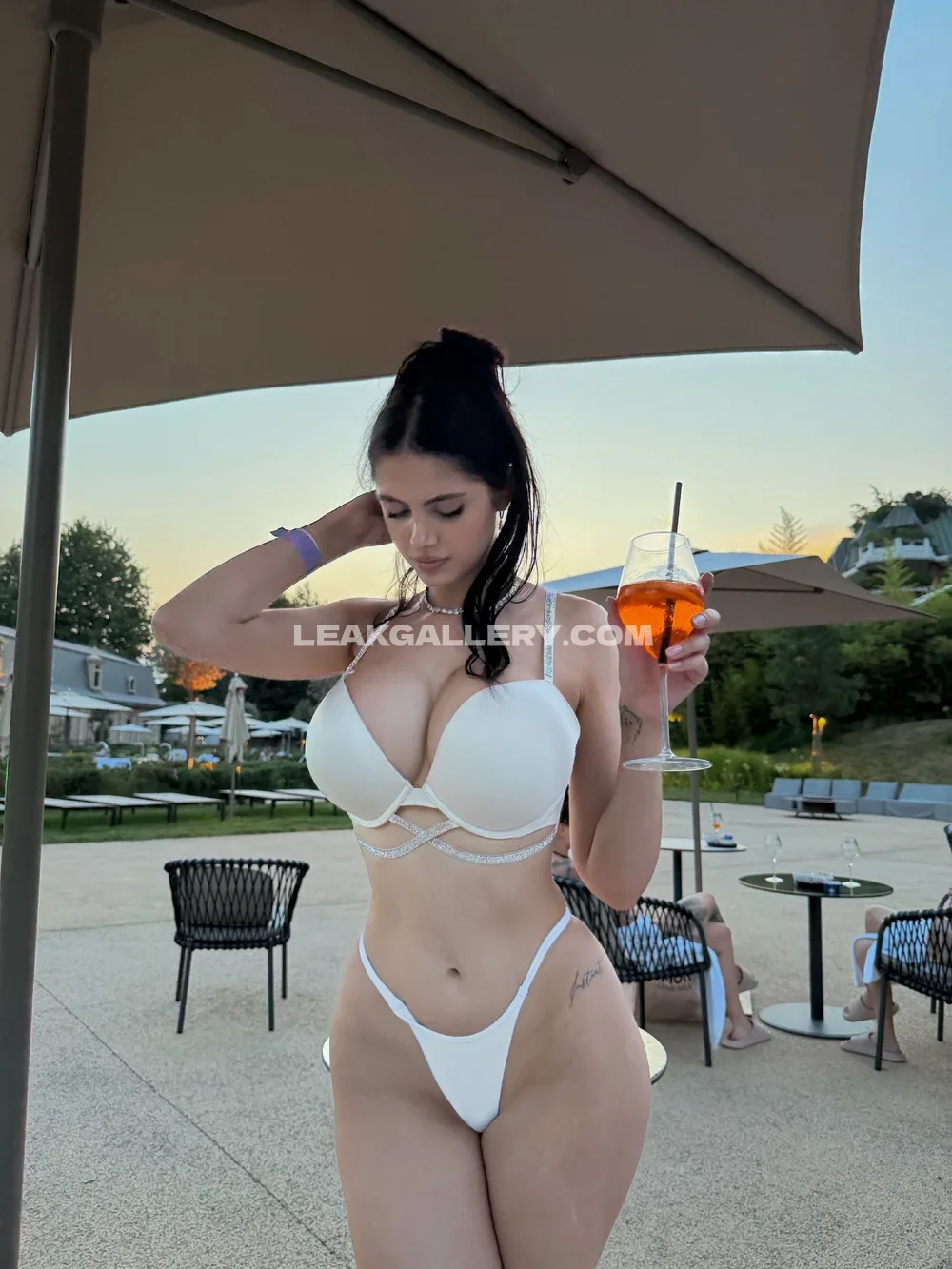 Vismaramartina.real White Bikini Poolside Pose OnlyFans Photo Leaked
