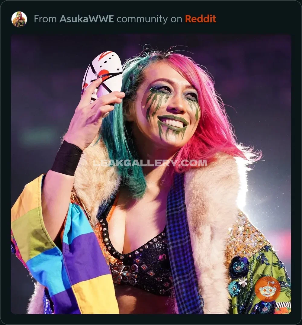 Wwe_asuka Stage Makeup Grin Pose OnlyFans Photo Leaked
