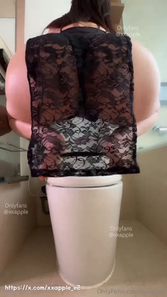 Xxapple Lace Thong Ass Twerk OnlyFans Video Leaked