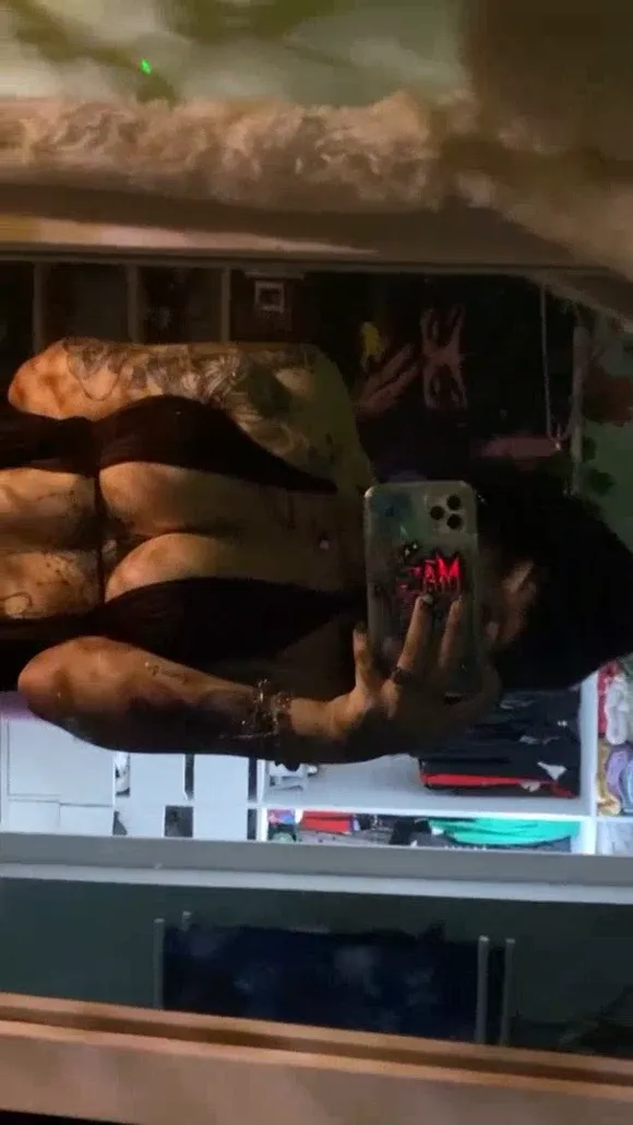 Yasmim_cat Braless Mirror Selfie OnlyFans Video Leaked