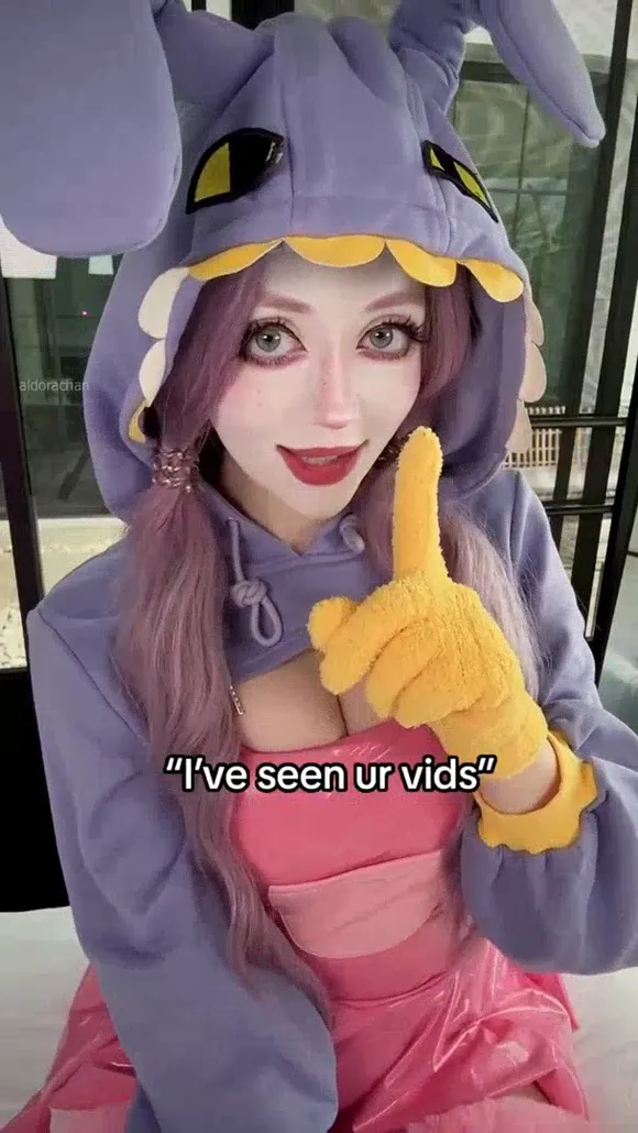 Youraldora Cosplay Hoodie Finger Point OnlyFans Video Leaked