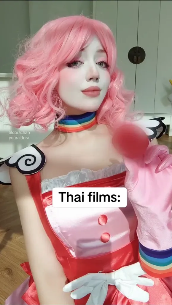 Youraldora Pink Wig Rainbow Choker OnlyFans Video Leaked