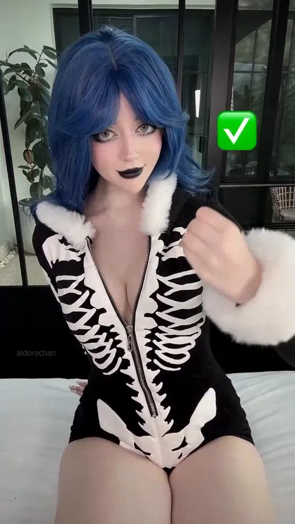 Youraldora Skeleton Bodysuit Tease OnlyFans Video Leaked