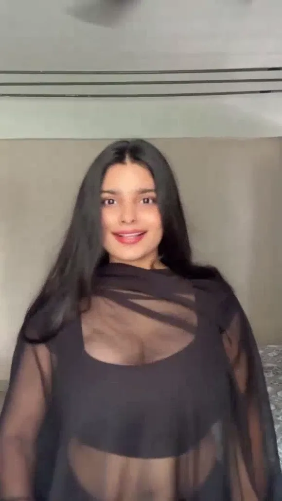 Yourstrulyanushkaa Sheer Top Tease OnlyFans Video Leaked