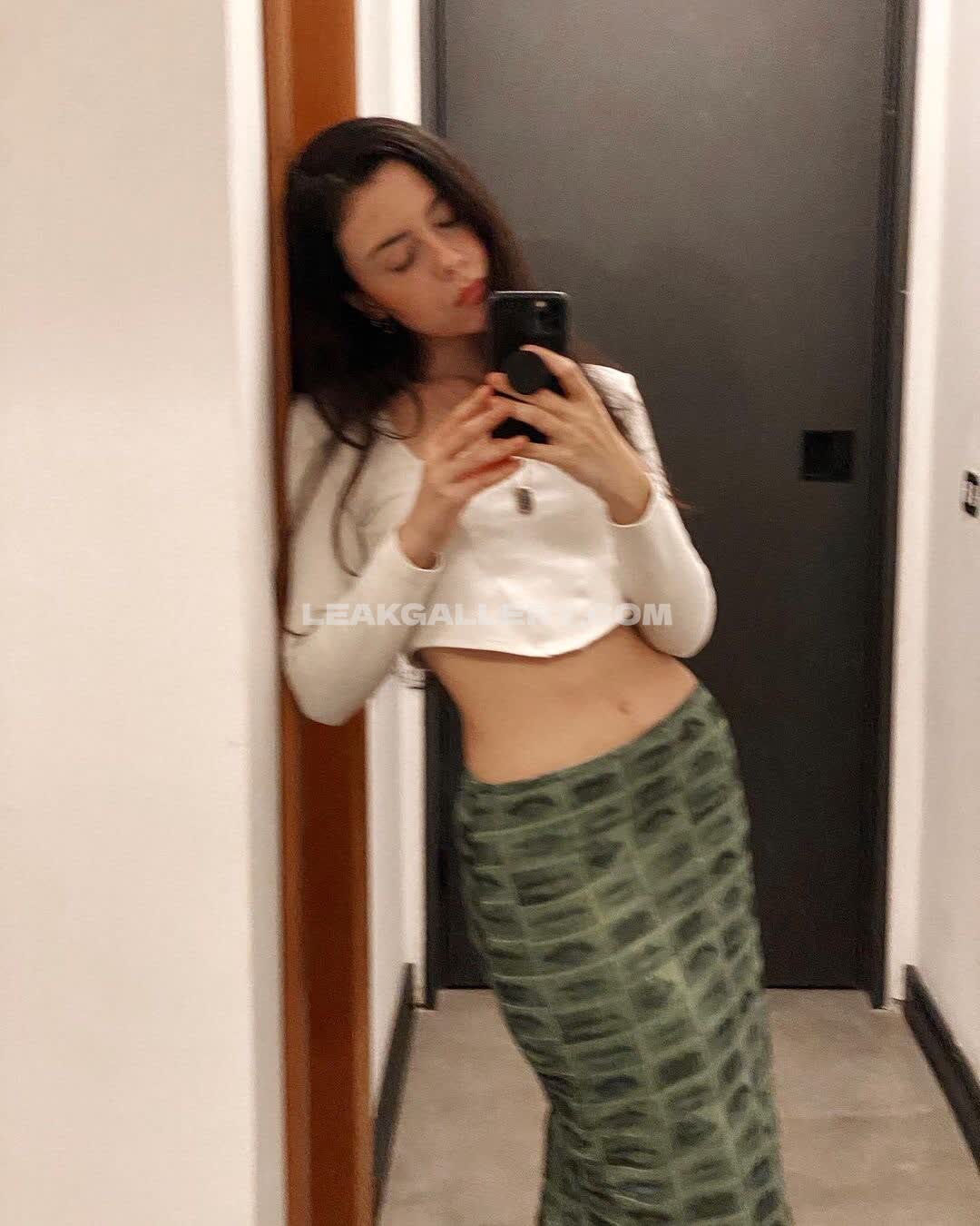 Violetbrandani / violetbrandini Exclusive Leaked Nude OnlyFans #3029172