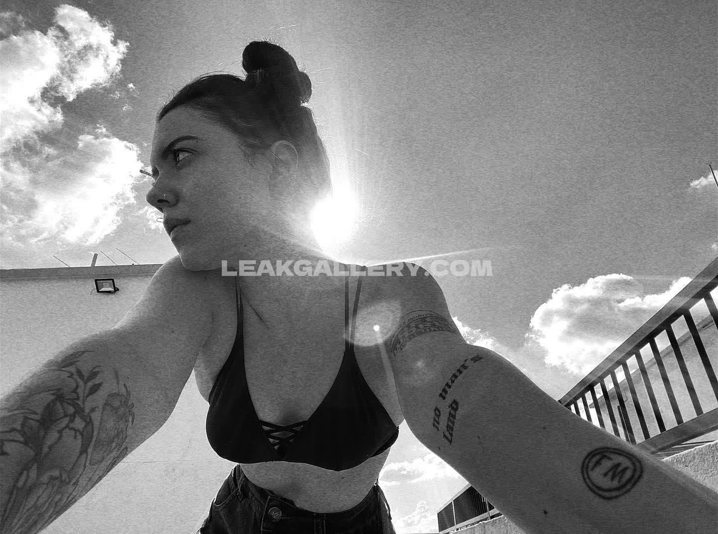 Violetbrandani / violetbrandini Exclusive Leaked Nude OnlyFans #3005953
