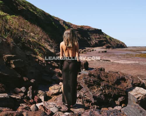 Vivazmag Exclusive Leaked Nude OnlyFans #12086348