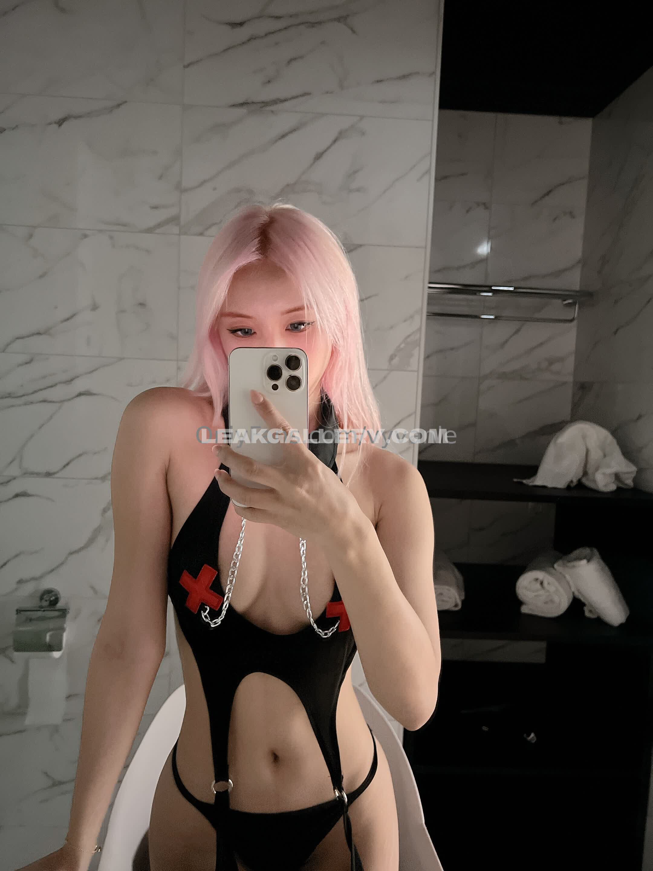 Vyvan एक्सक्लूसिव लीक्ड न्यूड OnlyFans #4132053