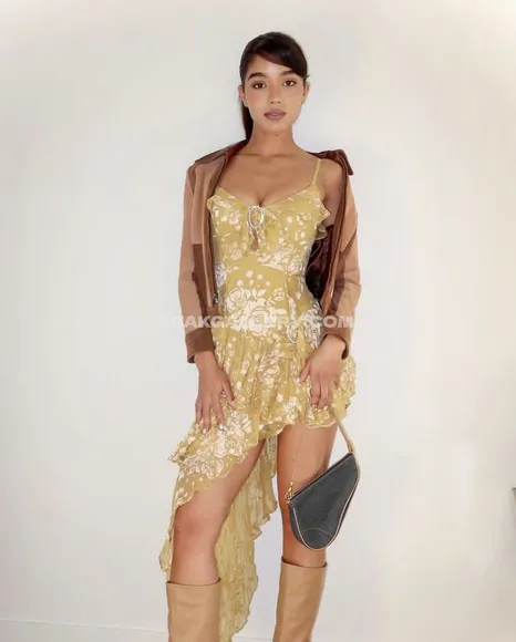 Yoventura Exclusive Leaked Nude Onlyfans #3912600