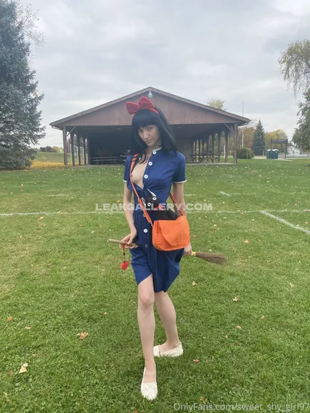 Sweet_shy_girl97 Exclusive Leaked Nude Onlyfans #3142354