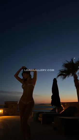 Mikaelatesta Exclusive Leaked Nude Onlyfans #4234157