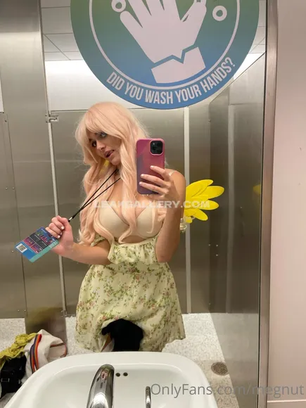 Megnut / meggnut / meggnutt / megnutt Exclusive Leaked Nude Onlyfans #4634287