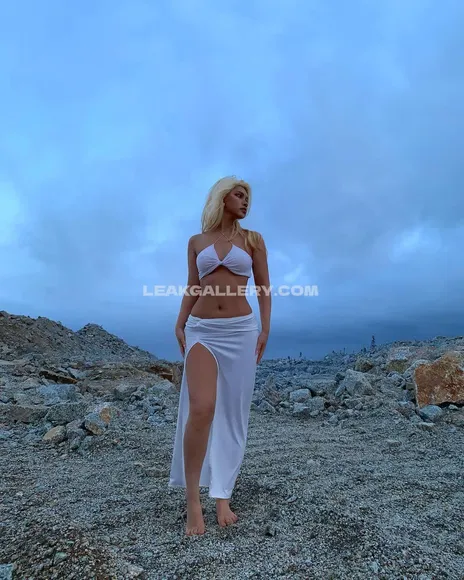 Diakimeko Exclusive Leaked Nude Onlyfans #3037973