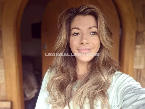 Rosemagdalene Exclusive Leaked Nude Onlyfans #3072018