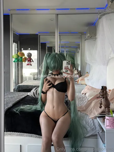Nicoleponyxo / itsnicolexoxoxo / nicolepony / niquidoll Exclusive Leaked Nude Onlyfans #4141980