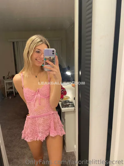 Favoritelittlesecret Exclusive Leaked Nude Onlyfans #4058791