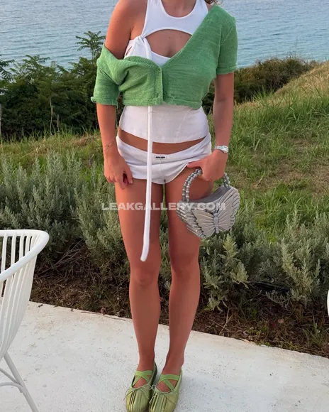 Maligoshik / annamalygon Exclusive Leaked Nude Onlyfans #4238023