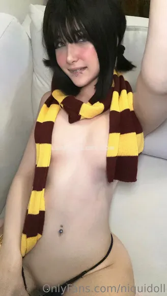 Nicoleponyxo / itsnicolexoxoxo / nicolepony / niquidoll Exclusive Leaked Nude Onlyfans #3160103