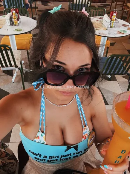 Sofiiiiagomez / sofiagomez Exclusive Leaked Nude Onlyfans #4610973