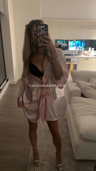 Breckie / breckiehill Exclusive Leaked Nude Onlyfans #3547397