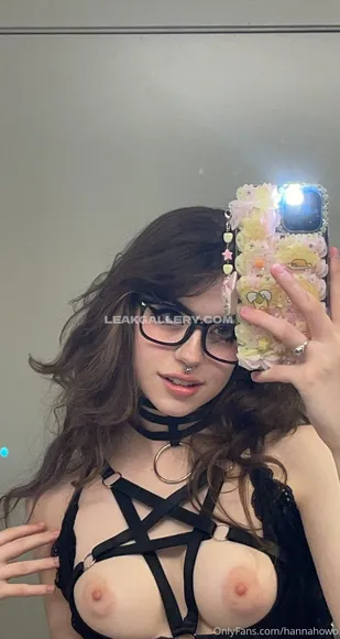 Hannahowo Exclusive Leaked Nude Onlyfans #3181015