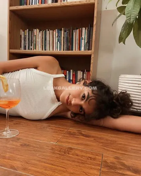 Lexieshoaibi Exclusive Leaked Nude Onlyfans #4715022